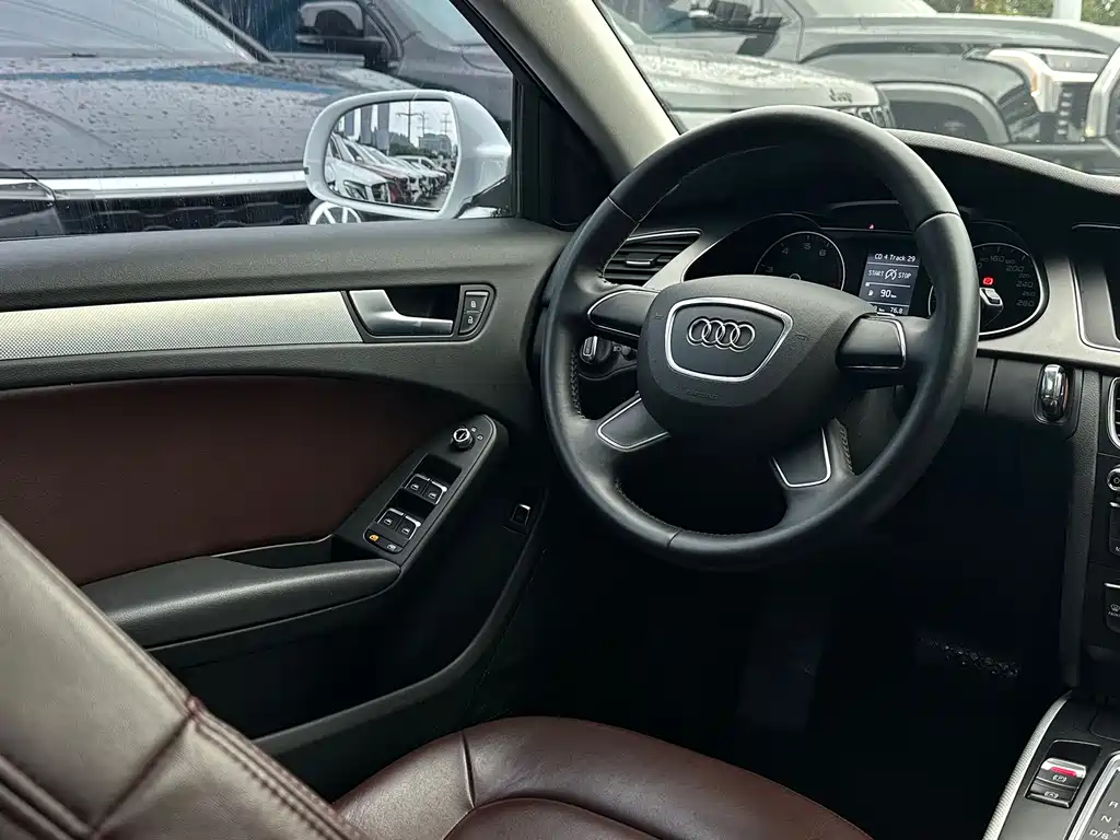Audi A4L 2016 — фото 21