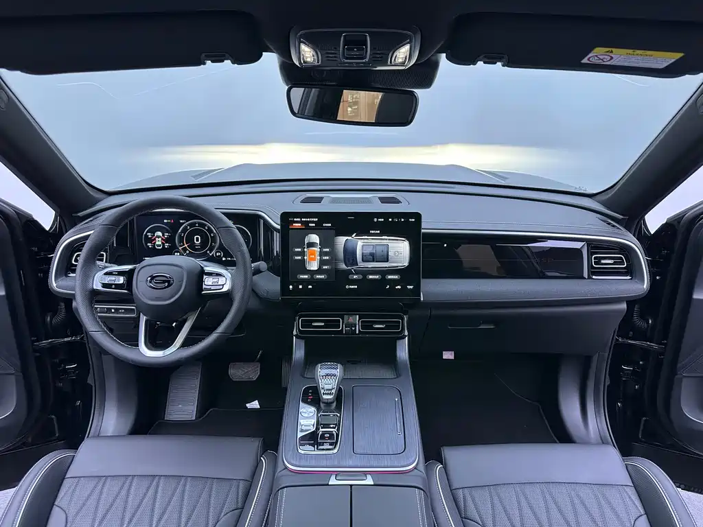 GAC Motor Trumpchi GS8 2025 — фото 11