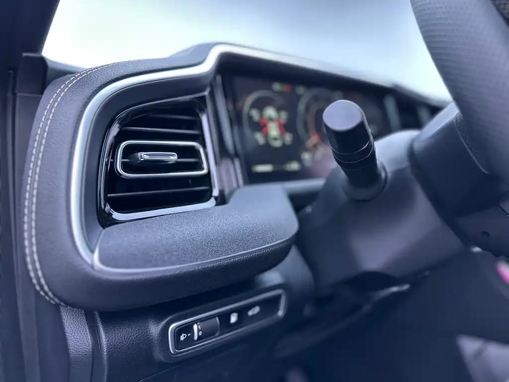 GAC Motor Trumpchi GS8 2025 — фото 15