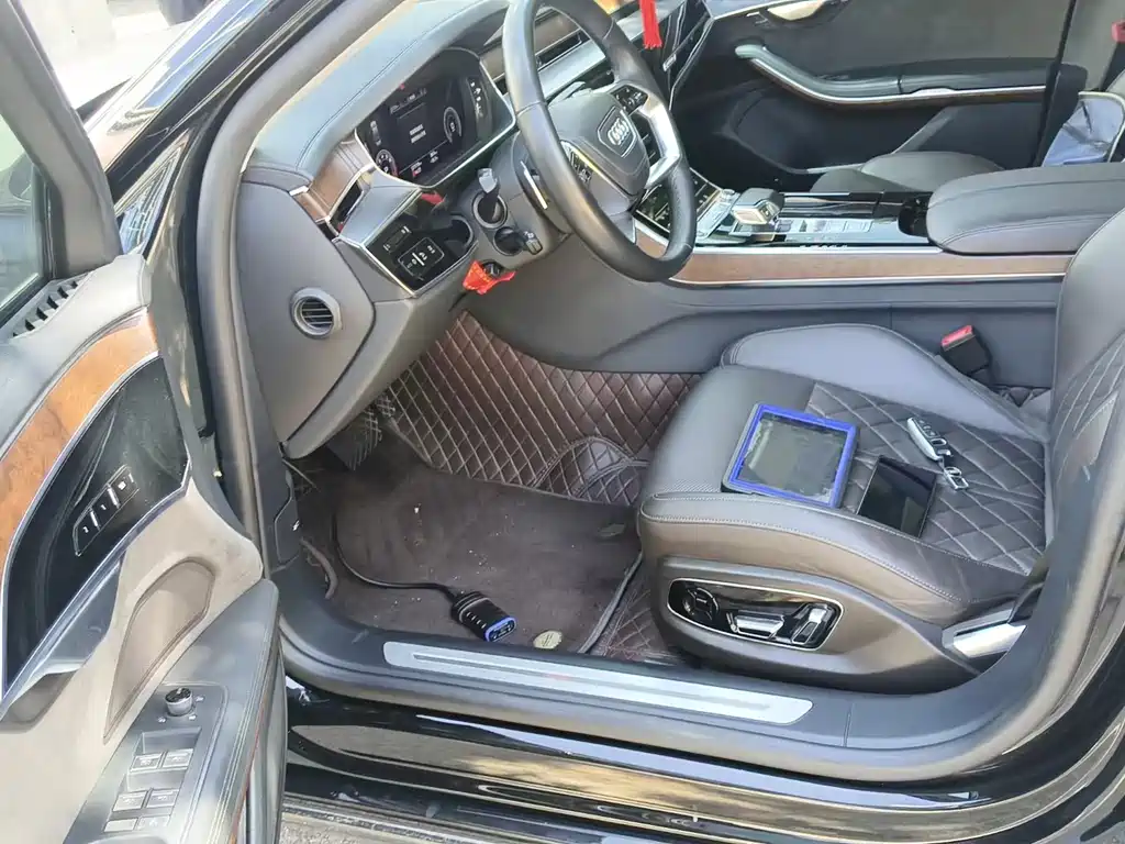 Audi A8 2021