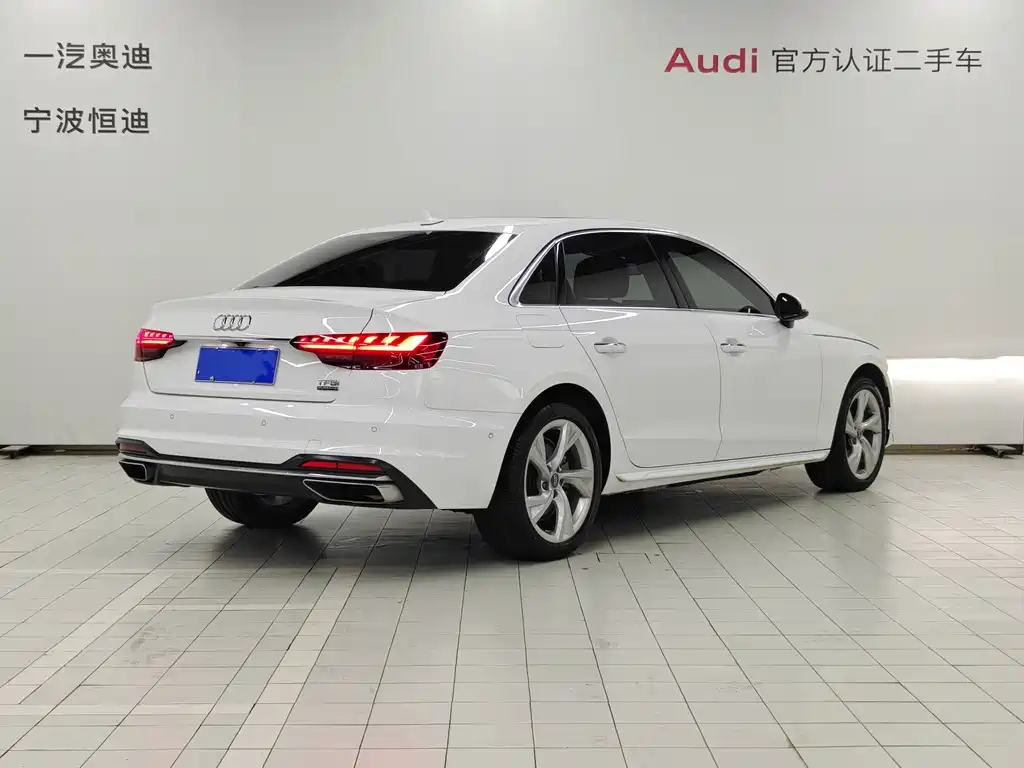 Audi A4L 2020 — фото 4