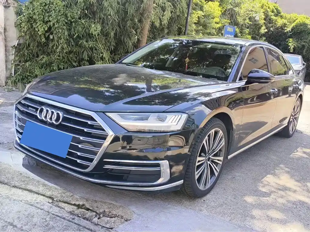 Audi A8 2021