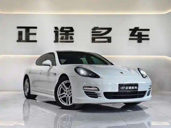 Porsche Panamera 2011