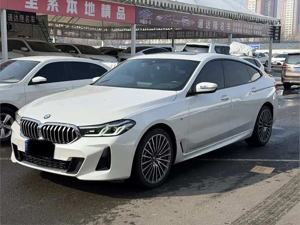 BMW 6 Series GT 2021 — фото 1
