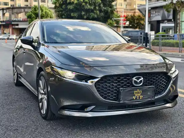 Mazda 3 Axela 2021
