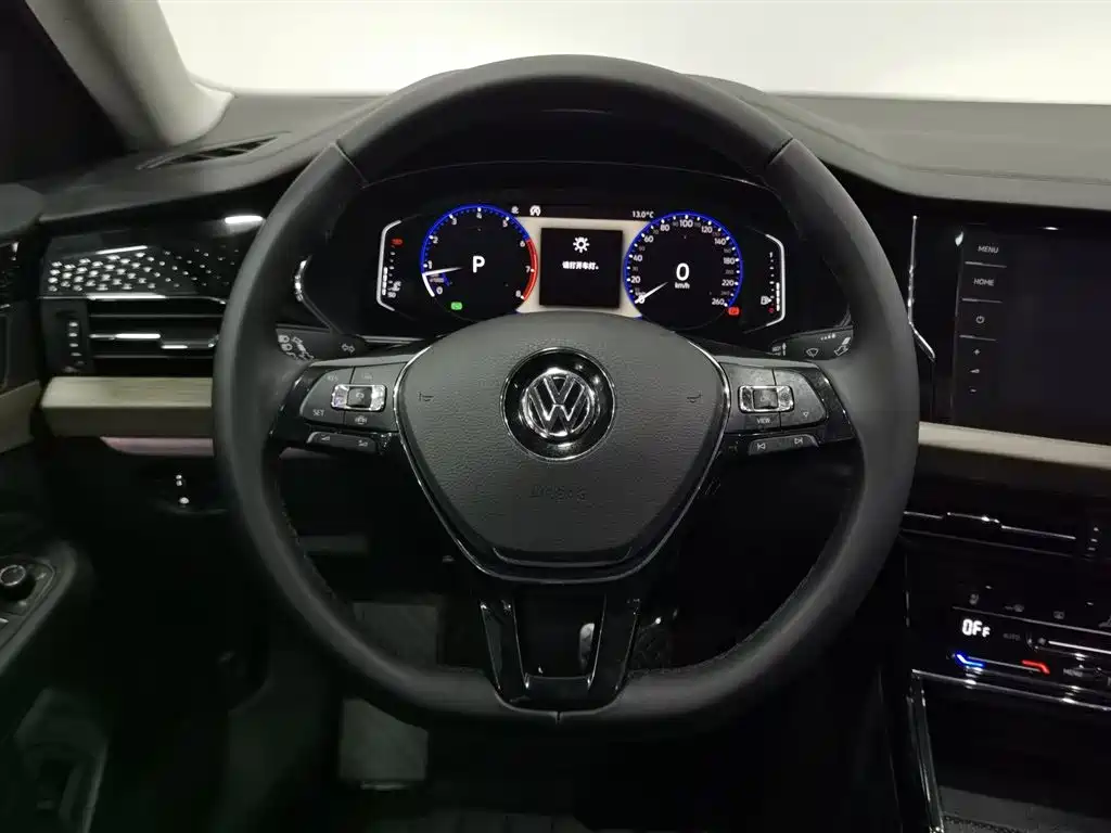 Volkswagen Passat 2020 — фото 11
