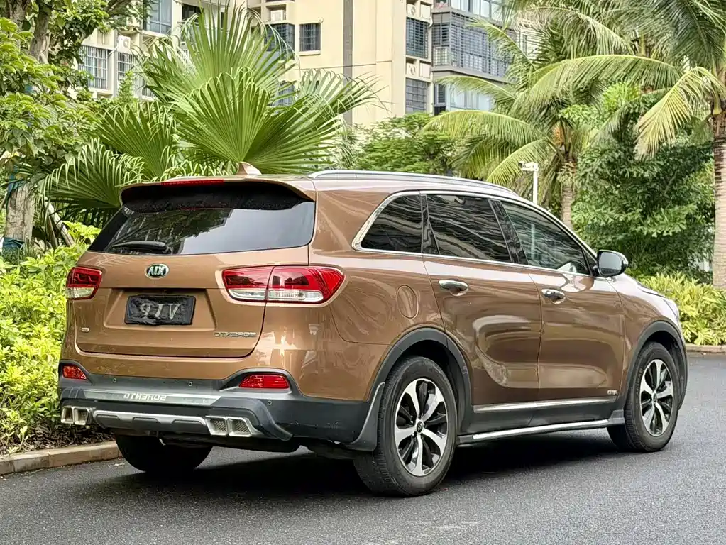 Kia Sorento 2016 — фото 9
