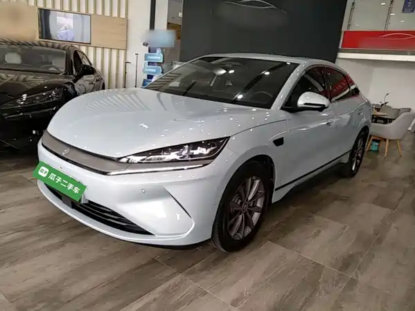 BYD Qin L 2025