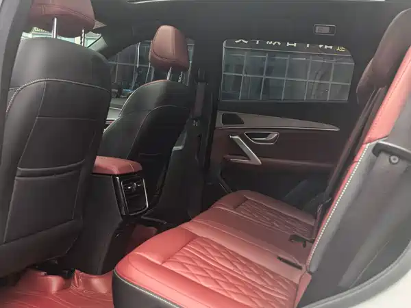 Jetour X70 PLUS 2025