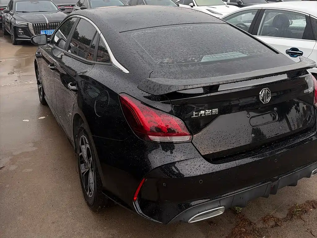 MG MG5 2021