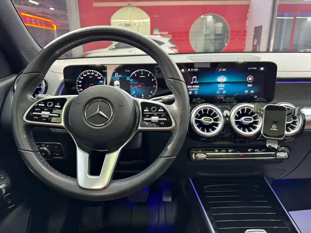 Mercedes-Benz GLB 2021 — фото 14
