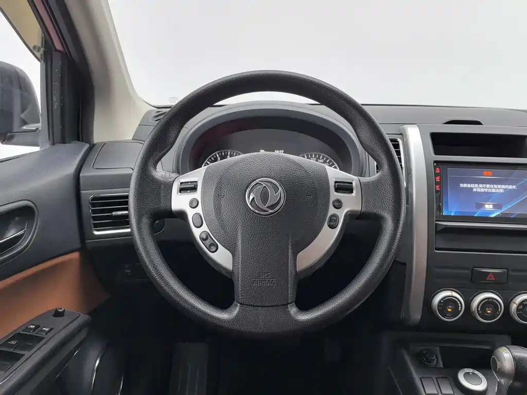 Dongfeng Fengdu MX6 2016 — фото 11