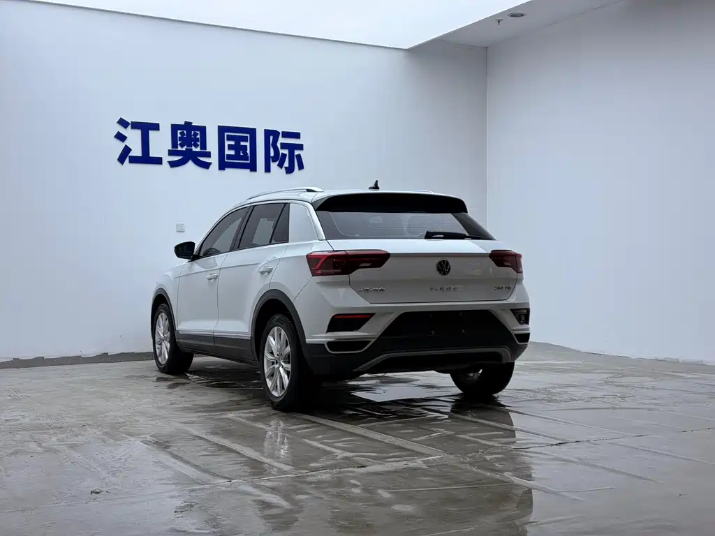 Volkswagen T-Roc 2023 — фото 20