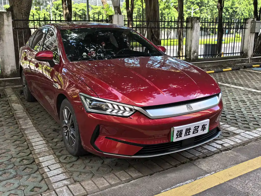 BYD Qin PLUS 2021 — фото 3