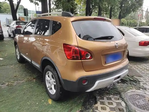 Nissan Qashqai 2015