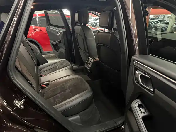 Porsche Macan 2016