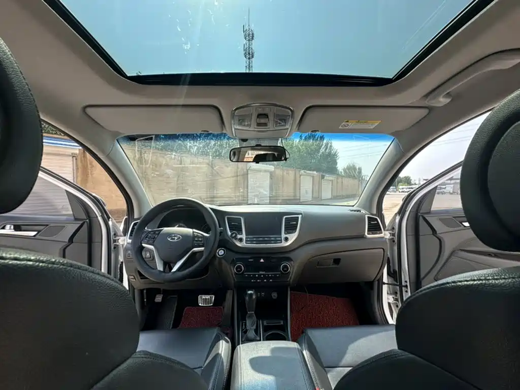 Hyundai Tucson 2018 — фото 13