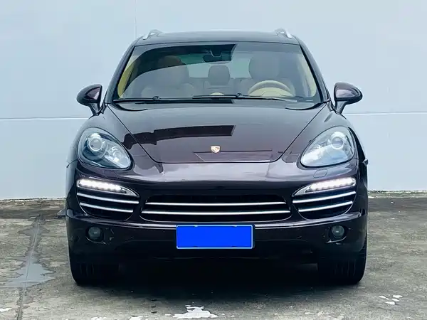 Porsche Cayenne 2014