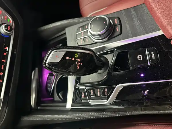 BMW 5 Series 2022