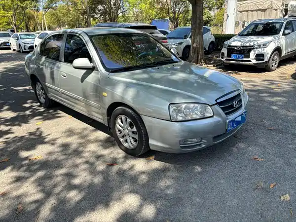 Hyundai Elantra 2011
