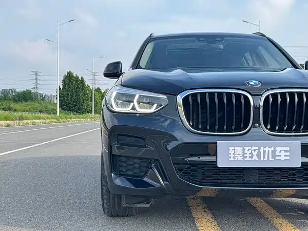 BMW X3 2021