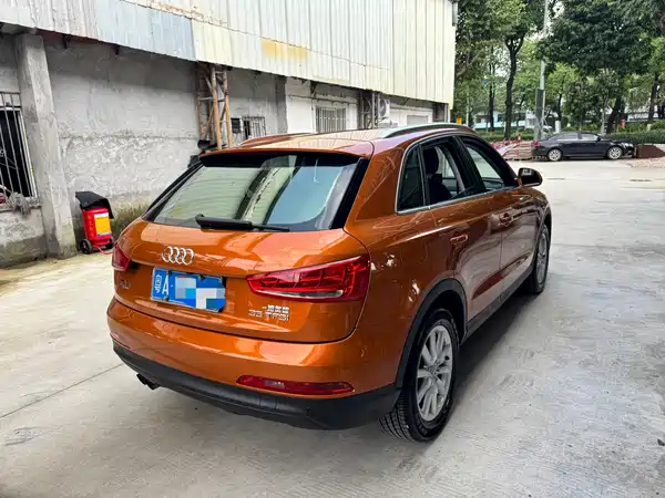 Audi Q3 2015