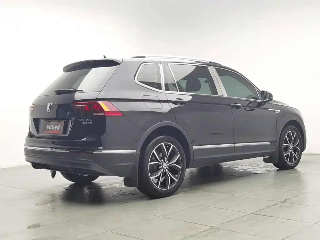 Volkswagen Tiguan L 2020 — фото 2