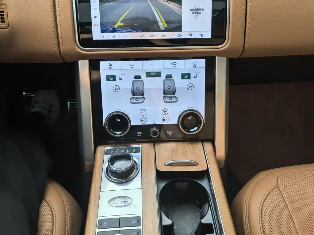 Land Rover Range Rover 2019 — фото 19