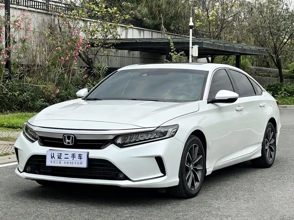 Honda Inspire 2022 — фото 1