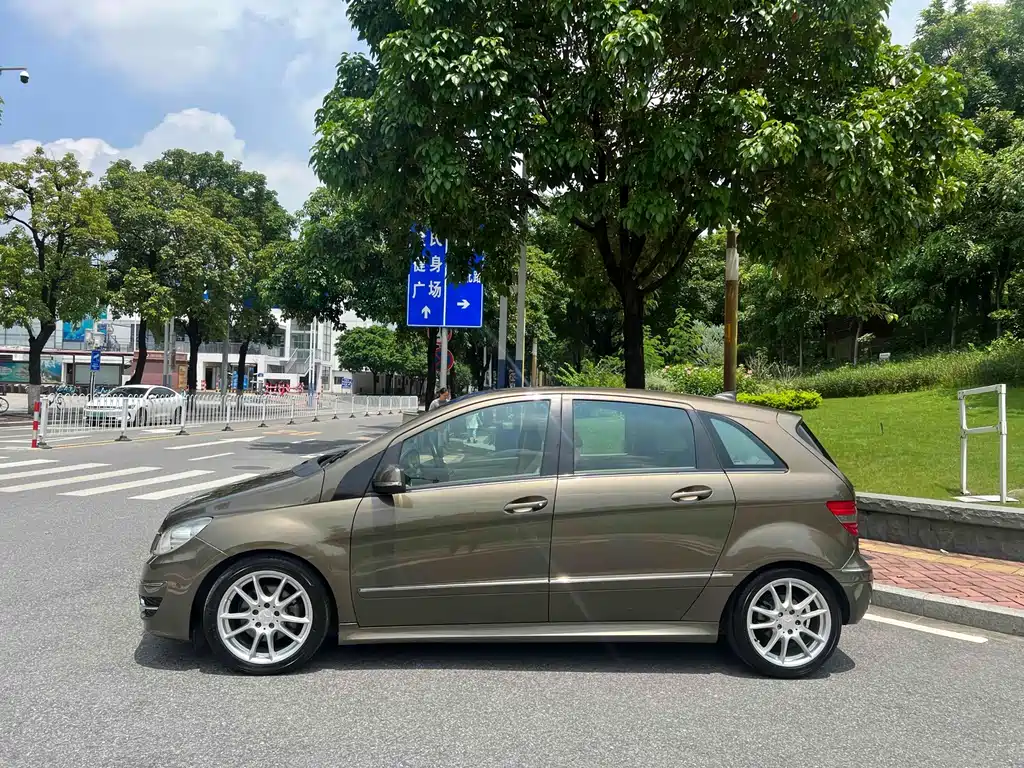 Mercedes-Benz B-Class 2009