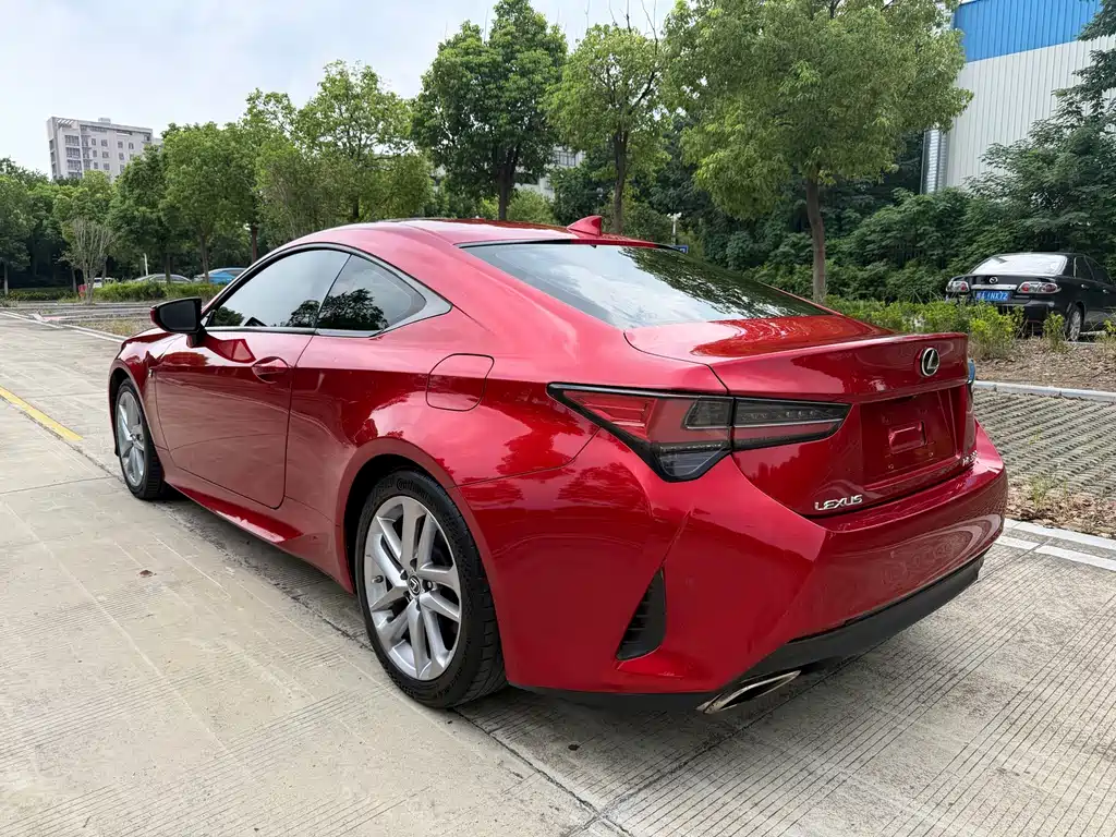 Lexus RC 2020 — фото 14