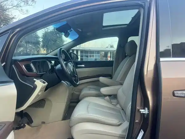 Buick GL8 2019