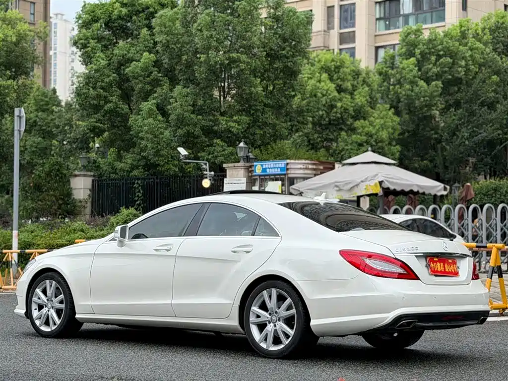 Mercedes-Benz CLS 2014 — фото 4