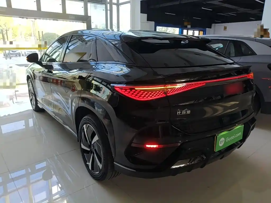 BYD Sealion 07 EV 2025 — фото 5