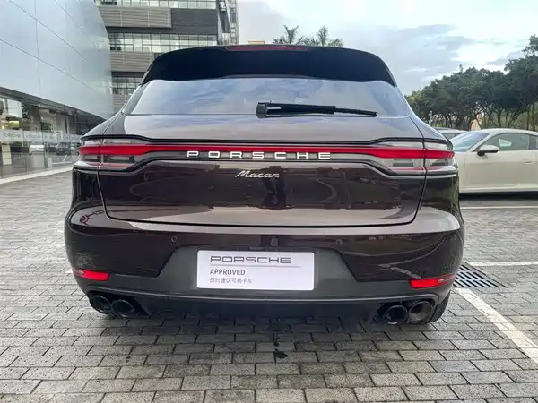 Porsche Macan 2021