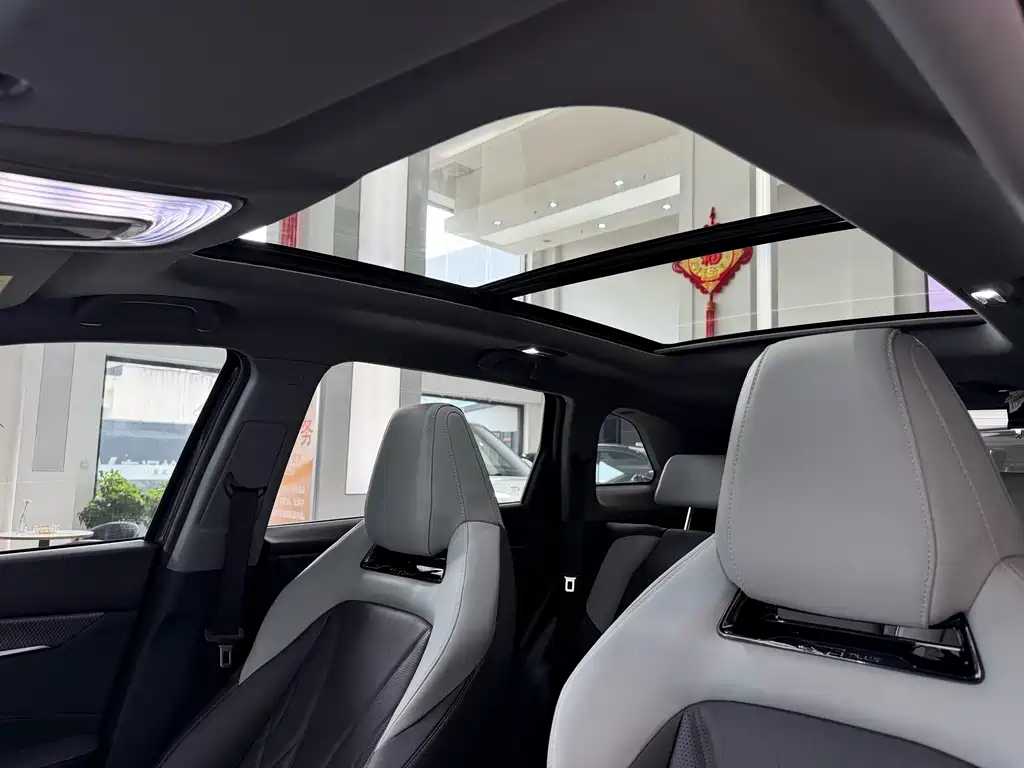 Changan CS75PLUS 2024 — фото 6