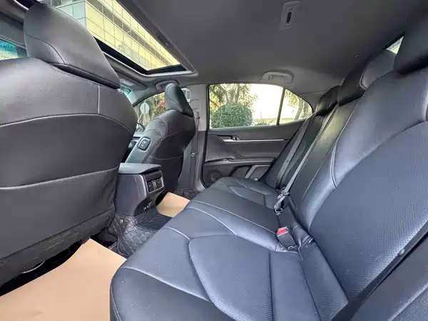 Toyota Camry 2022