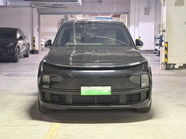 Li Auto L9 2025