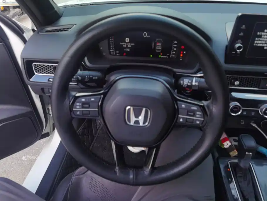 Honda Civic 2025 — фото 15