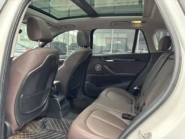 BMW X1 2022