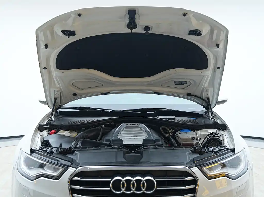 Audi A6L 2015 — фото 14
