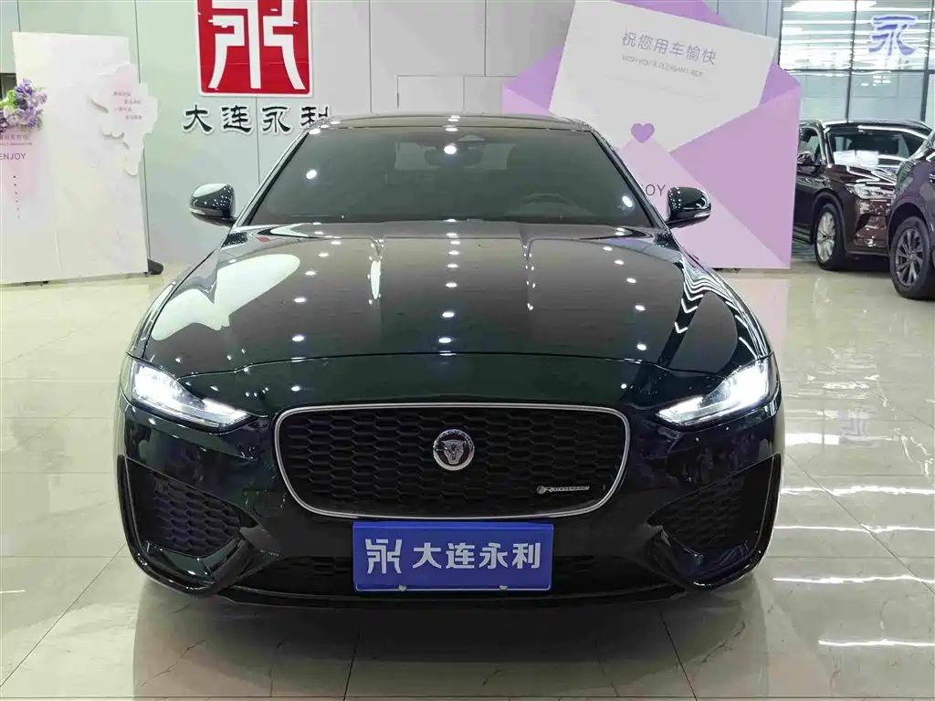 Jaguar XEL 2023 — фото 2