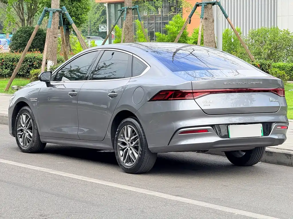 BYD Qin PLUS 2023 — фото 8