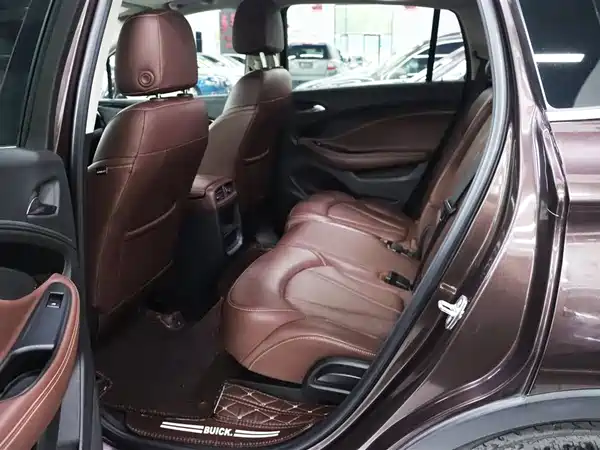 Buick Envision Plus 2018
