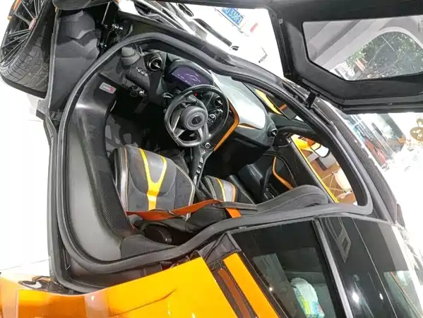 McLaren 720S 2018