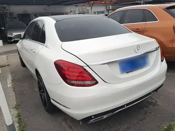 Mercedes-Benz C-Class 2015