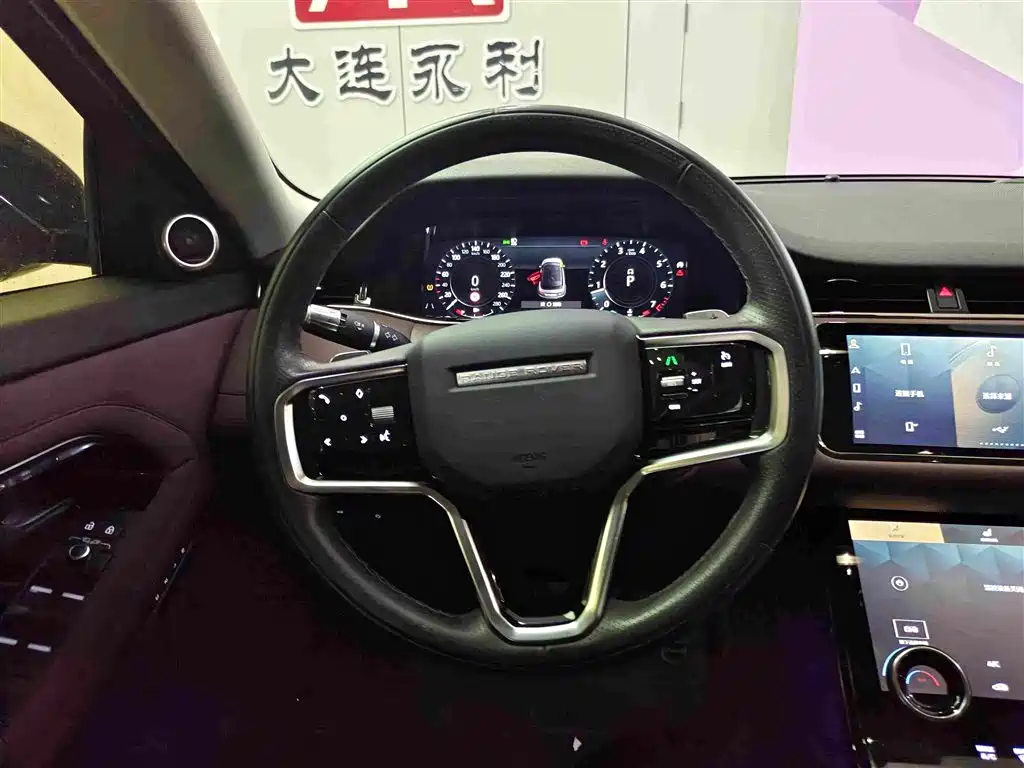 Land Rover Evoque 2022 — фото 14
