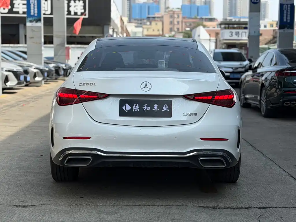Mercedes-Benz C-Class 2022 — фото 10