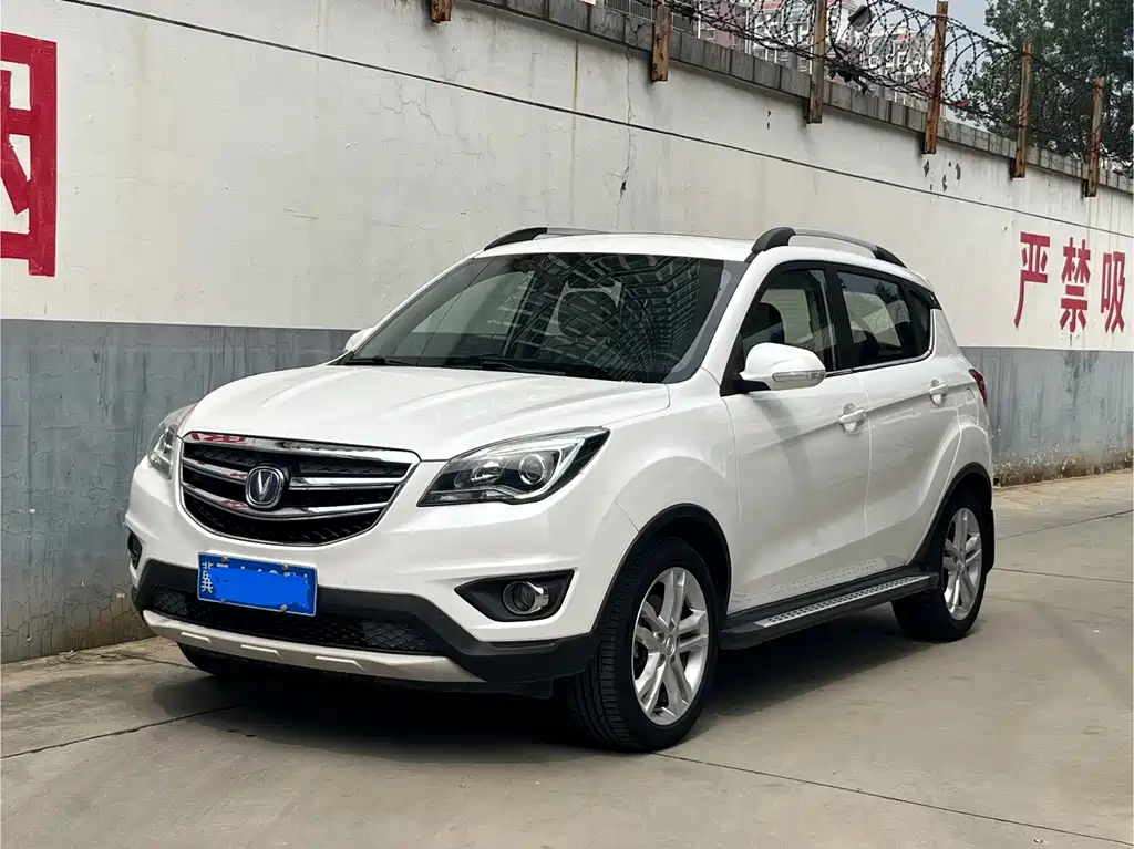 Changan CS35 2018 — фото 1