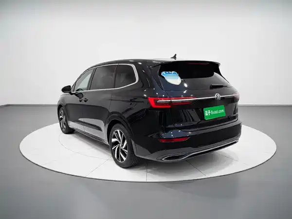 Volkswagen Viloran 2020